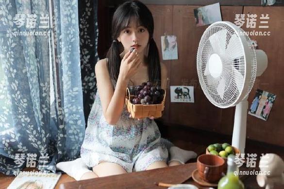 17c吃瓜 想吃瓜?快来下载17c吃瓜,发布精彩内容与大家一起分享!