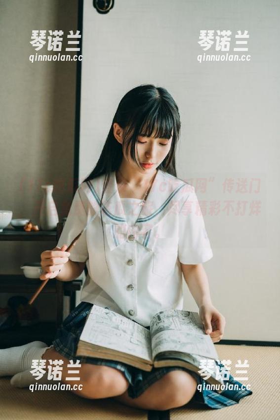 登录“17c吃瓜网”传送门，开启免费的吃瓜之旅，尽享精彩不打烊的内容。