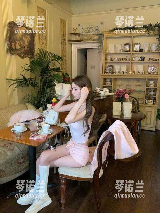 51cg 51cg吃瓜网官网上线,安卓用户轻松获取娱乐八卦资讯!