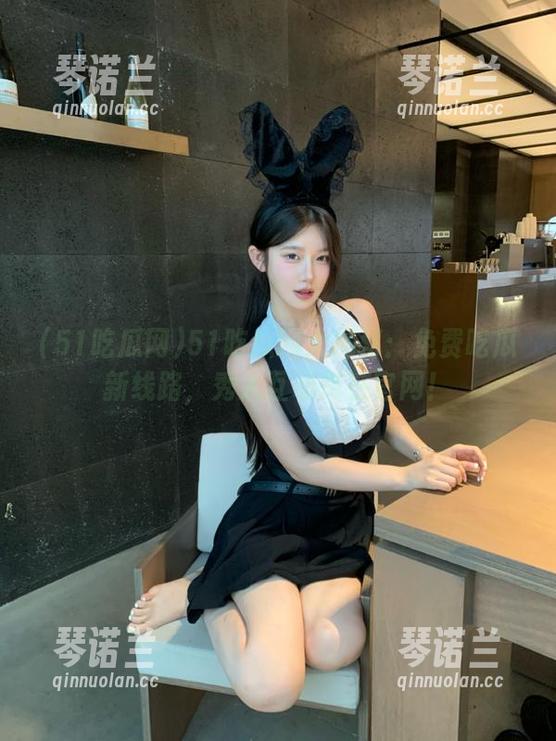 51吃瓜网 51吃瓜网大揭秘:免费吃瓜新线路,秀人互动尽在官网!