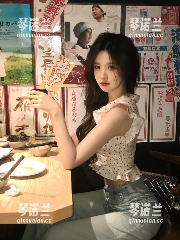 明星黑料直达：那些年我们追随的偶像背后的真实面貌
