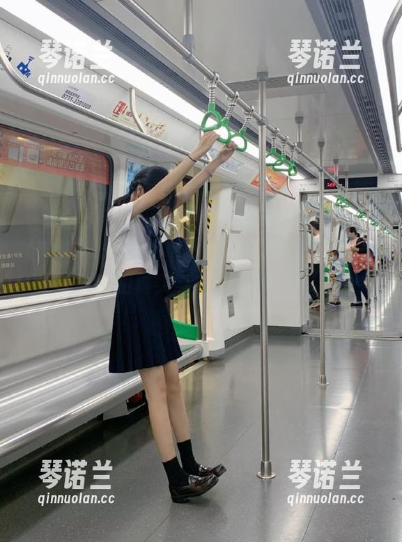 网曝黑料 网曝黑料苹果版:探索动漫游戏中的真实与虚幻之间的黑料