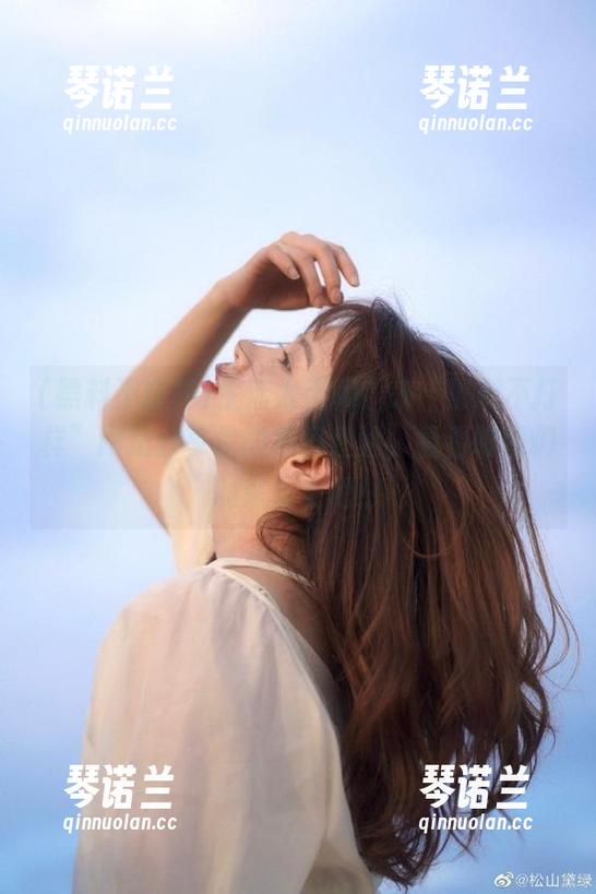 黑料不打样 生活太无聊?来“黑料不打样”网站分享你的吃瓜经验,看看明星们的黑历史吧!