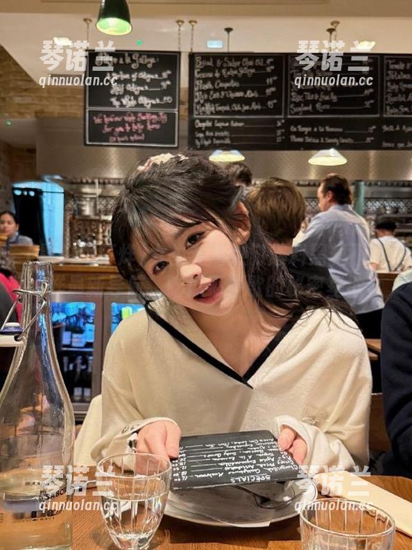 女生专属热门爆料黑料不打烊最新导航，吃瓜不停歇的秘密基地