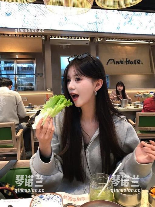 甜蜜的“黑料不打烊”，与可爱的小伙伴一起吃瓜在线永不迷路哦！