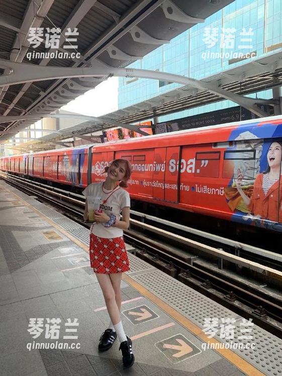 黑料不打烊 探索“黑料不打烊网站2025”,让你的吃瓜之旅永不迷路